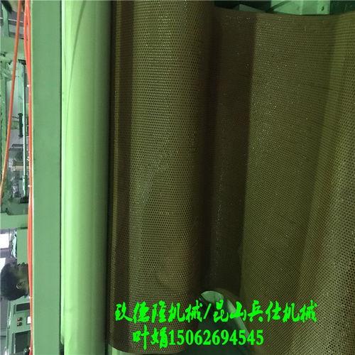 TPV/TPE預制型塑(su)膠(jiao)跑道(dao)設備(bei) 江(jiang)蘇透氣性塑膠(jiao)卷材生產(chan)線(xian)的創新(xin)與應(ying)用(yong)