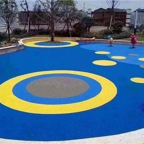 攜手惠山專(zhuan)業塑(su)膠(jiao)跑道(dao) 預(yu)制型卷(juan)材，鑄(zhu)就卓(zhuo)越運(yun)動(dong)空(kong)間(jian)